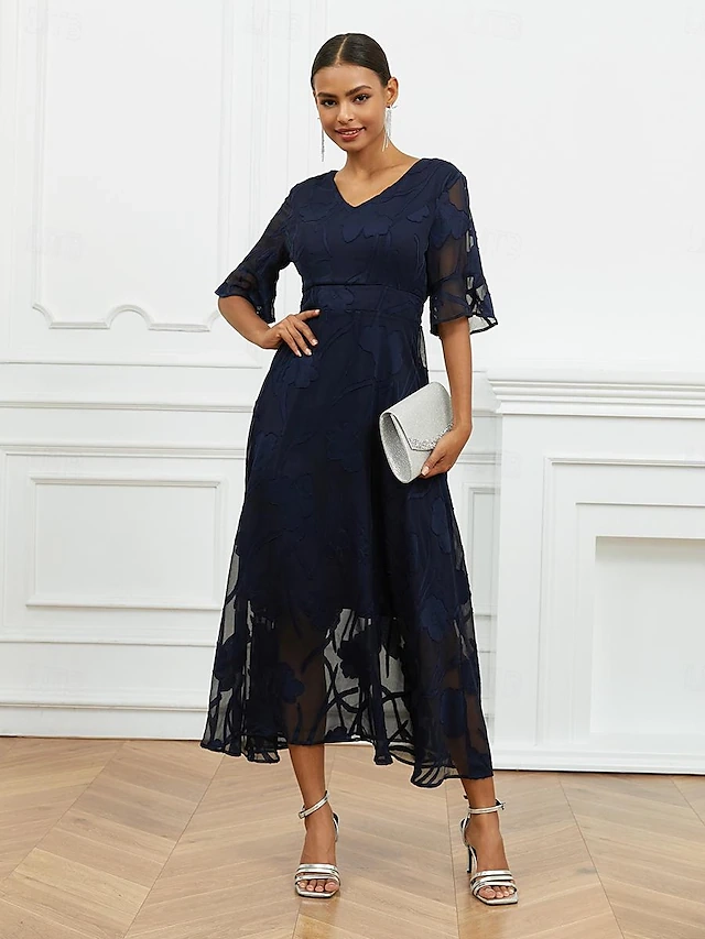 Elegant women's solid
