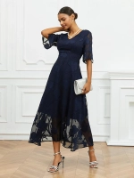 Elegant women's solid