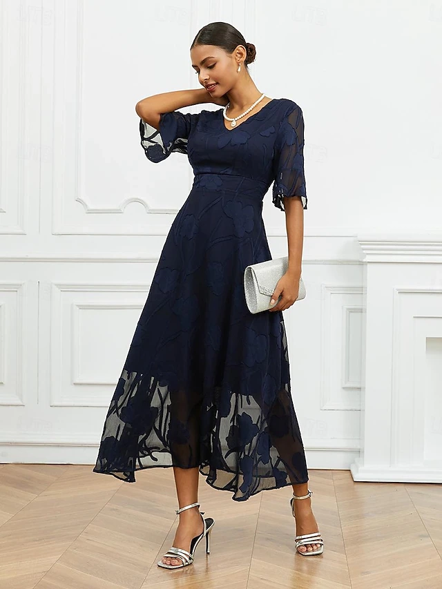 Elegant women's solid